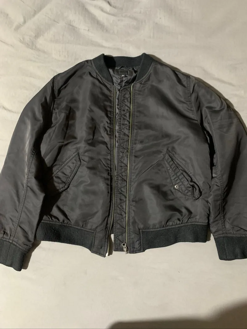 preloved uniqlo bomber jacket photo 1
