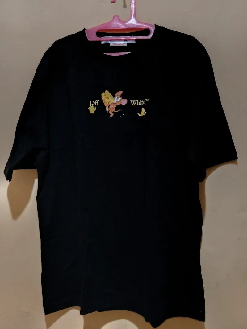 Off white photo 1