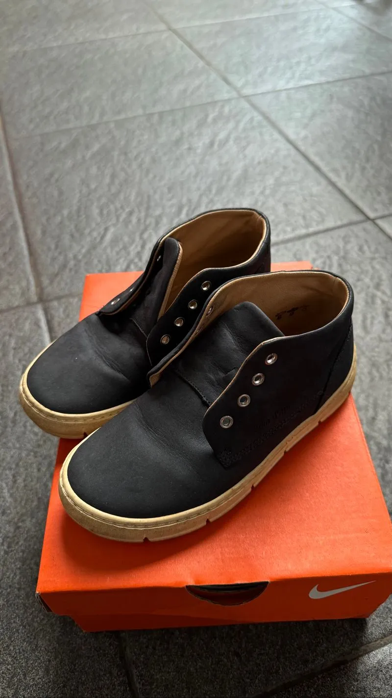 Sepatu Boots Anak photo 1