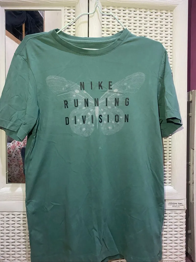 baju nike tee dry fit running  photo 1