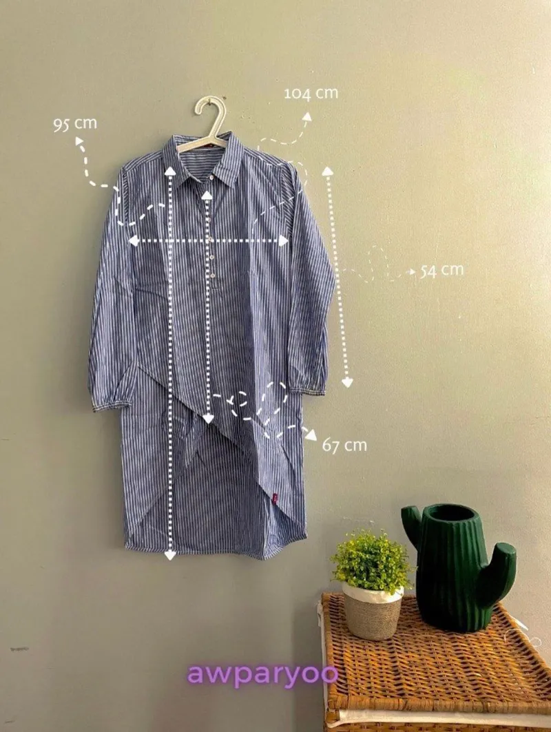 Minimalist Casual Blouse Wanita white blue photo 1