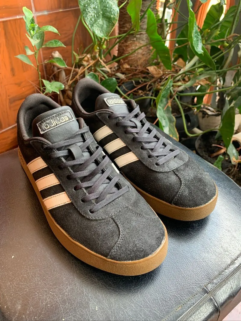 #TERNYATADIJUAL Adidas Neo VL Court (Black, Gum, Cloud White photo 1