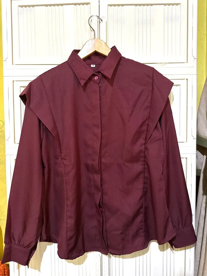 Blouse Kemeja Kerja like new dipakai 2kali aja maroon photo 1