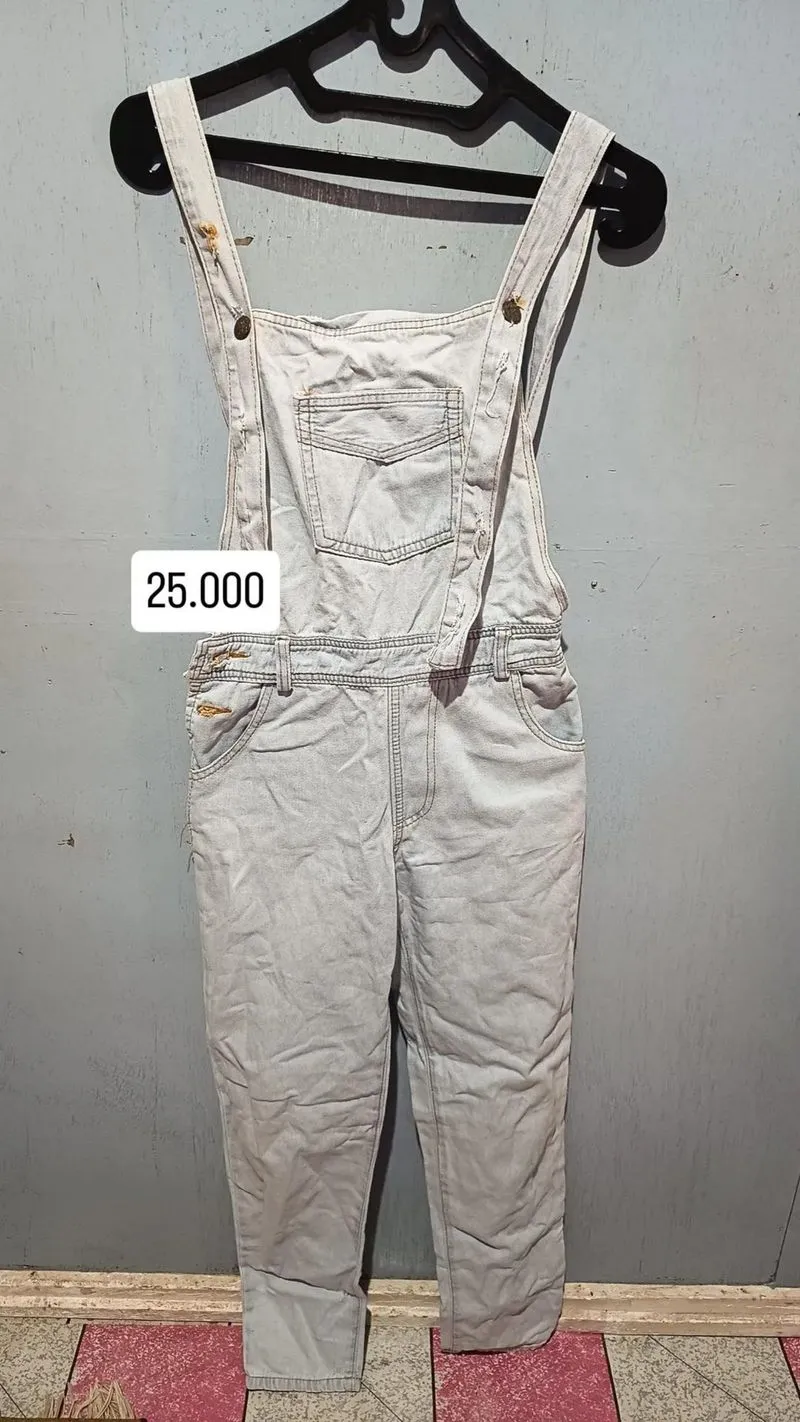 Jumpsuit jeans photo 1