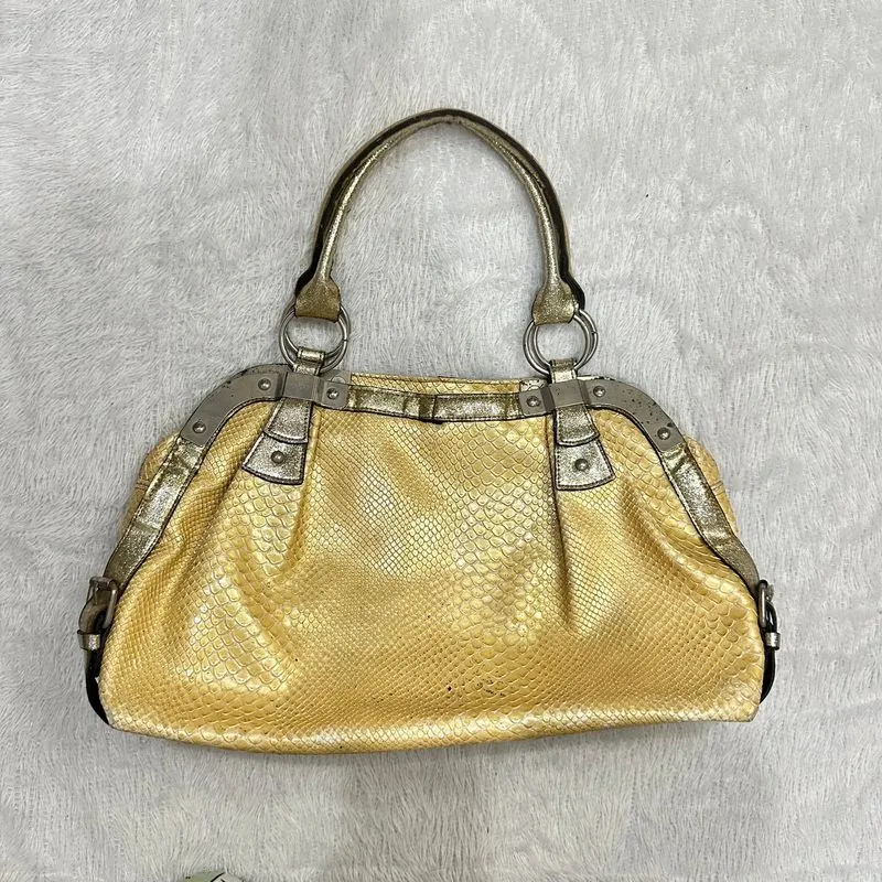 gold vintage shoulderbag photo 1
