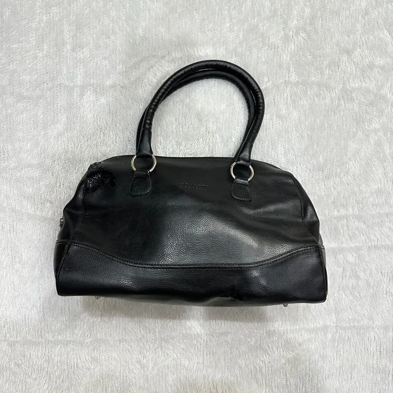 black vintage handbag photo 1