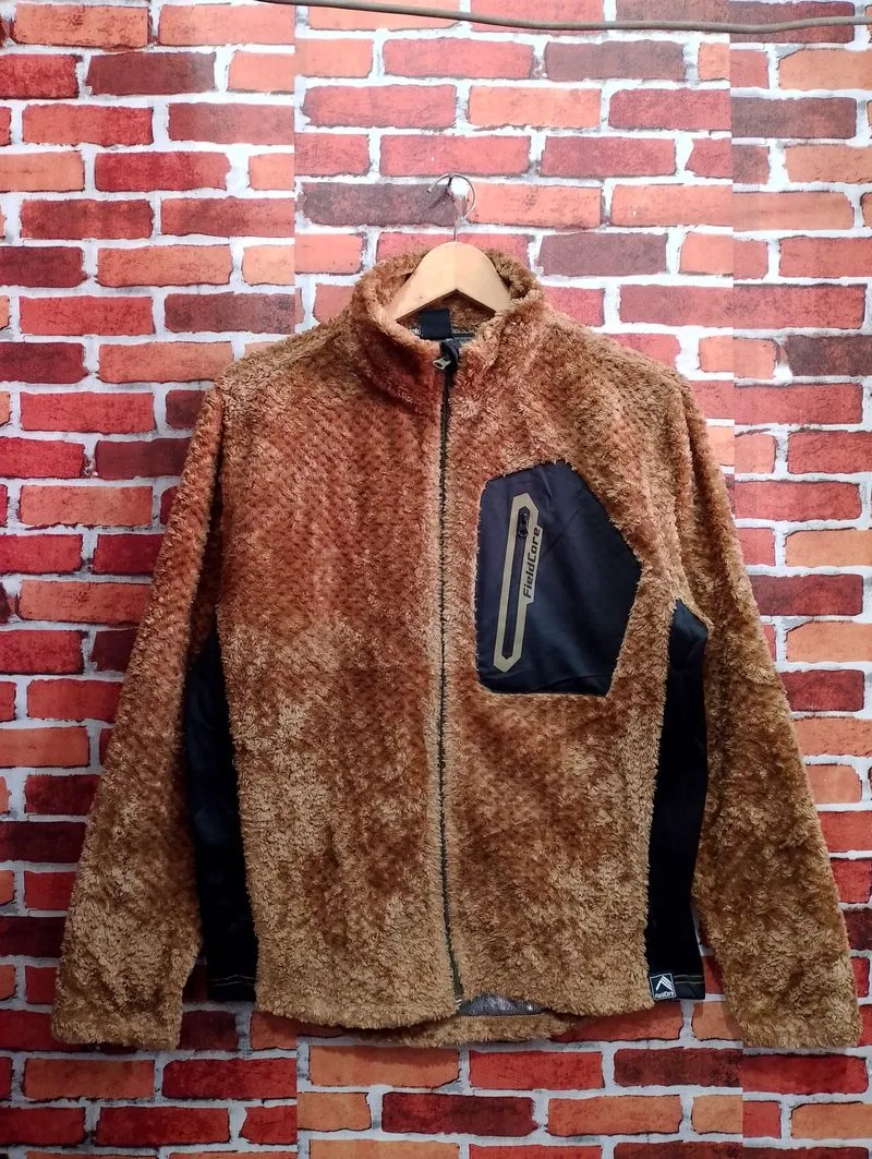Jaket bulu field core photo 1
