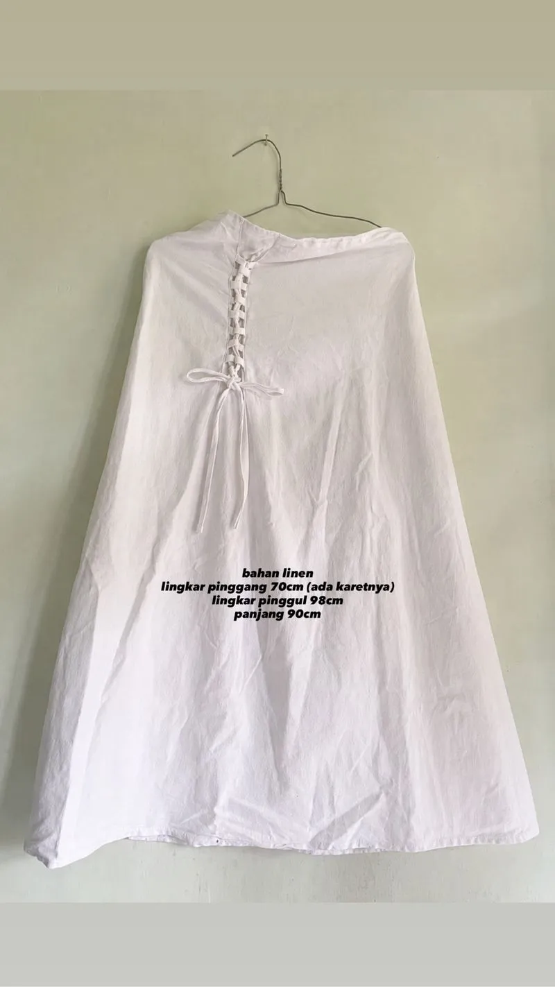 rok putih photo 1