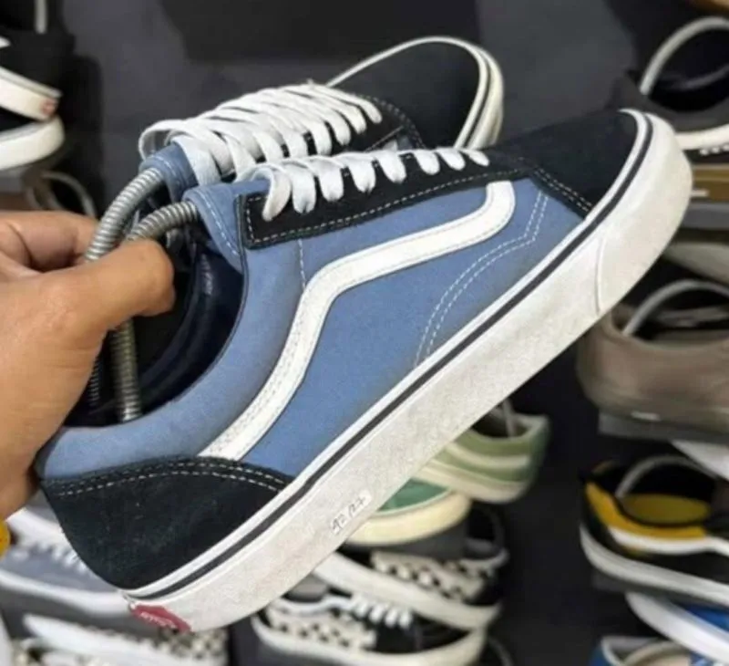 Sepatu Vans old school photo 1