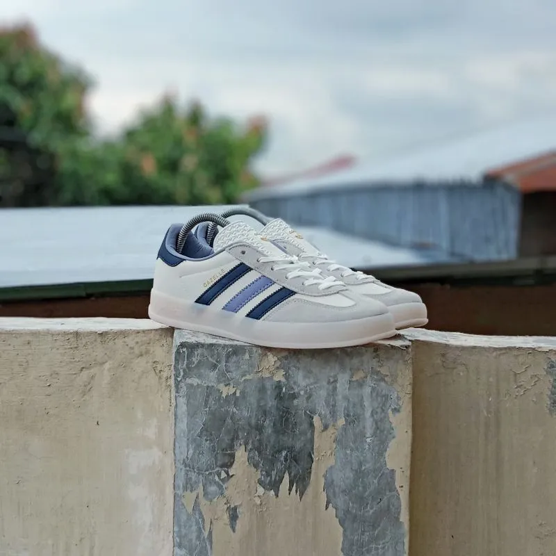 Adidas Streetwear Casual Sneakers Pria white photo 1