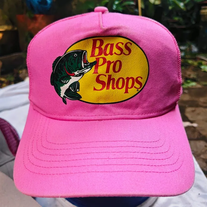 BASS PRO SHOPS photo 1