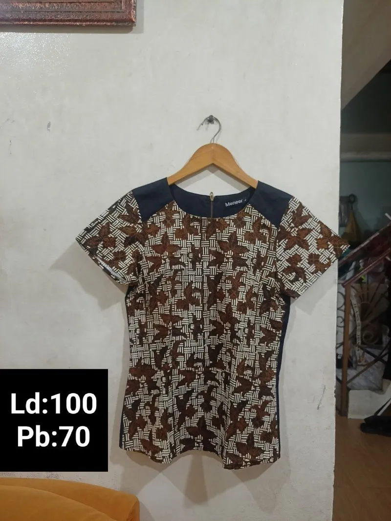 Atasan batik  photo 1