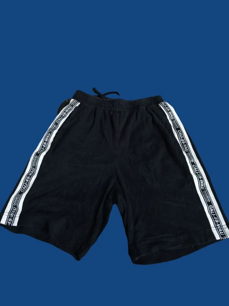 CELANA PENDEK WHO.A.U SIZE 27-34 photo 1