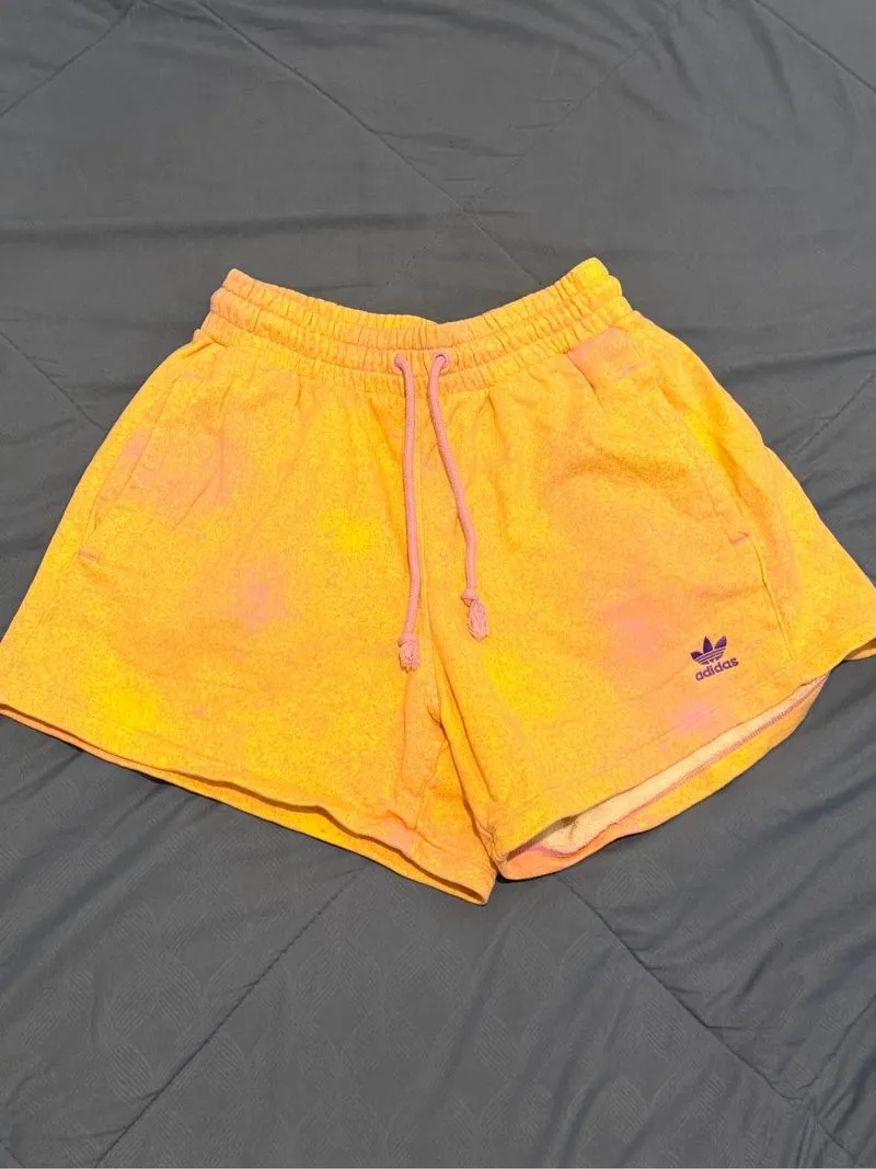 Adidas Shorts pants original photo 1