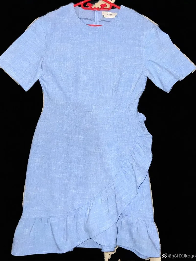 Jumpsuit dress photo 1