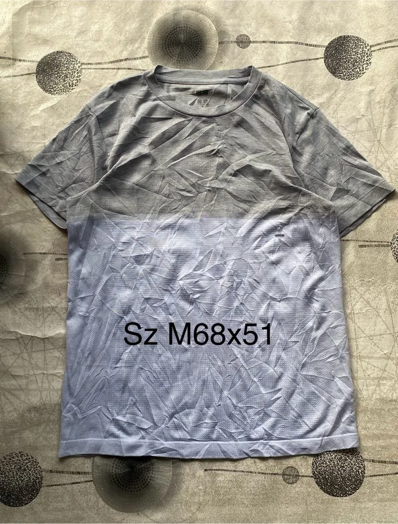 Kaos olahraga uniqlo photo 1