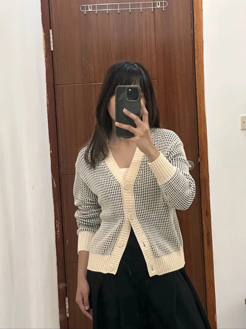 Levi’s Snowflake Cardigan photo 1
