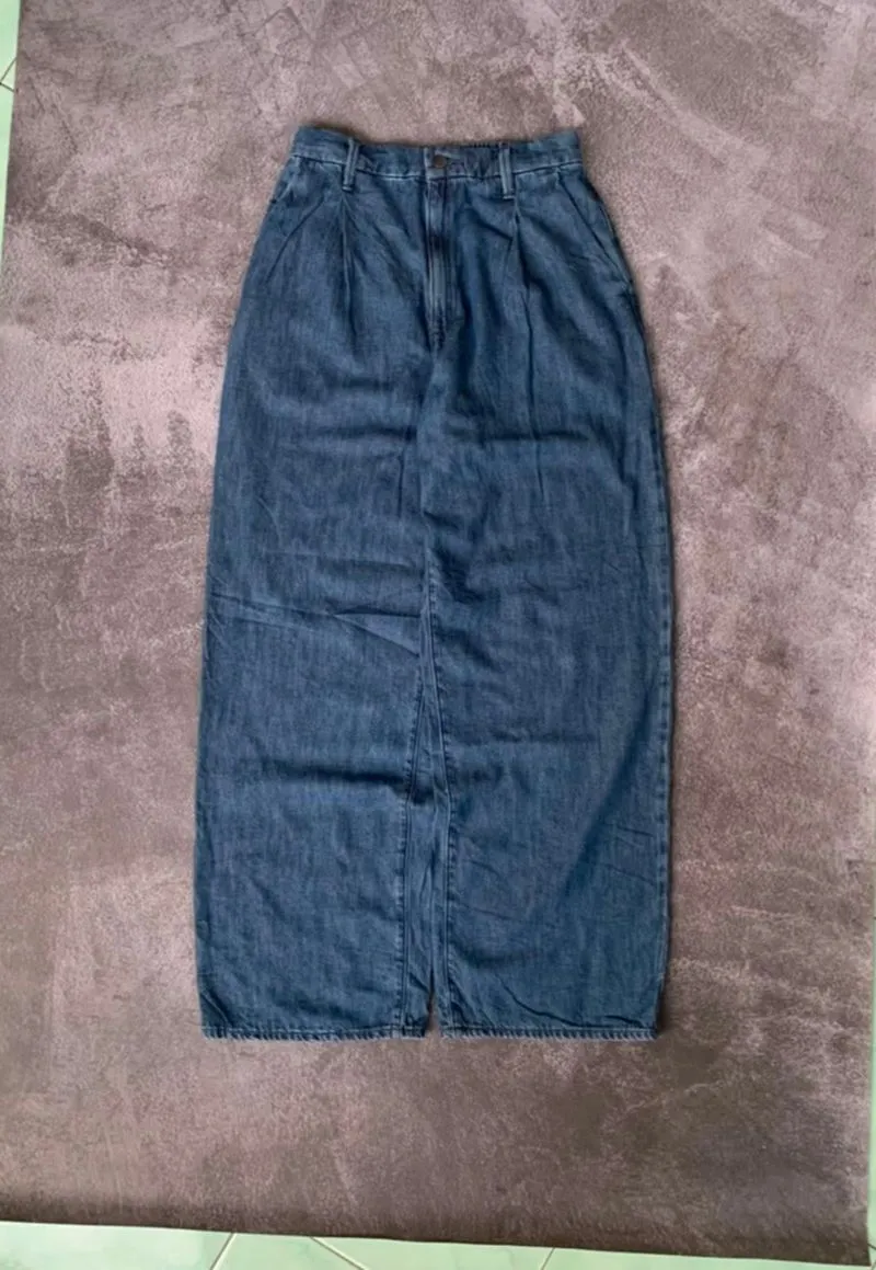 Uniqlo Blue Jeans Loose Fit photo 1