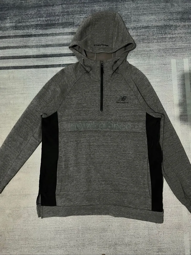 Hoodie New Balance Halfzip photo 1