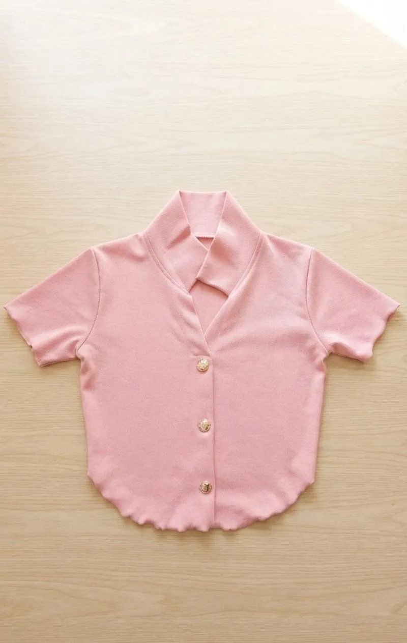 tops pink crop kerah gemes♡ photo 1