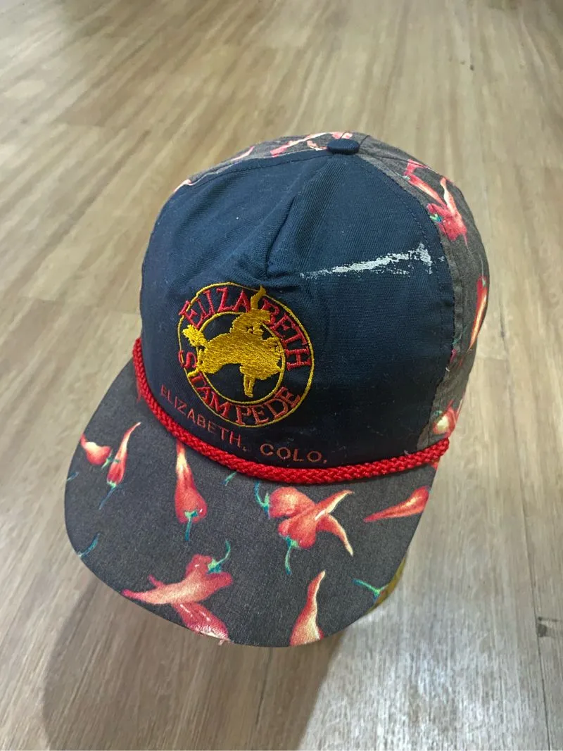 Vintage Streetwear Hat Pria red black photo 1