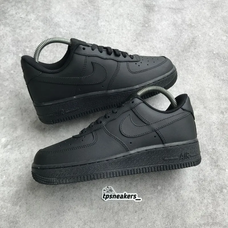 Nike Casual Sneakers Pria black photo 1