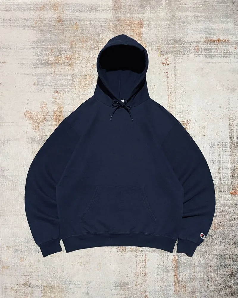 Champion M photo 1