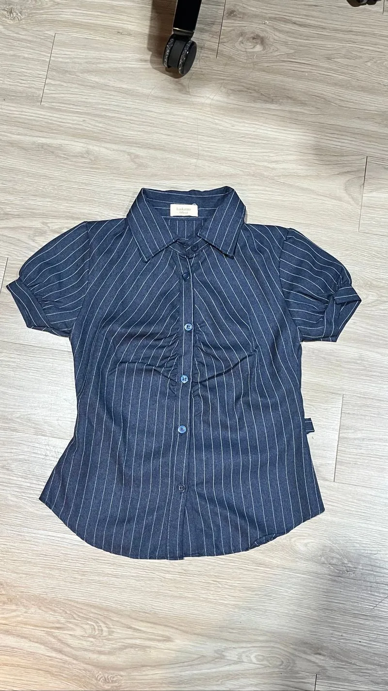LOOKATME - Atasan Kemeja Fitted Stripe Wanita Slim Fit  photo 1