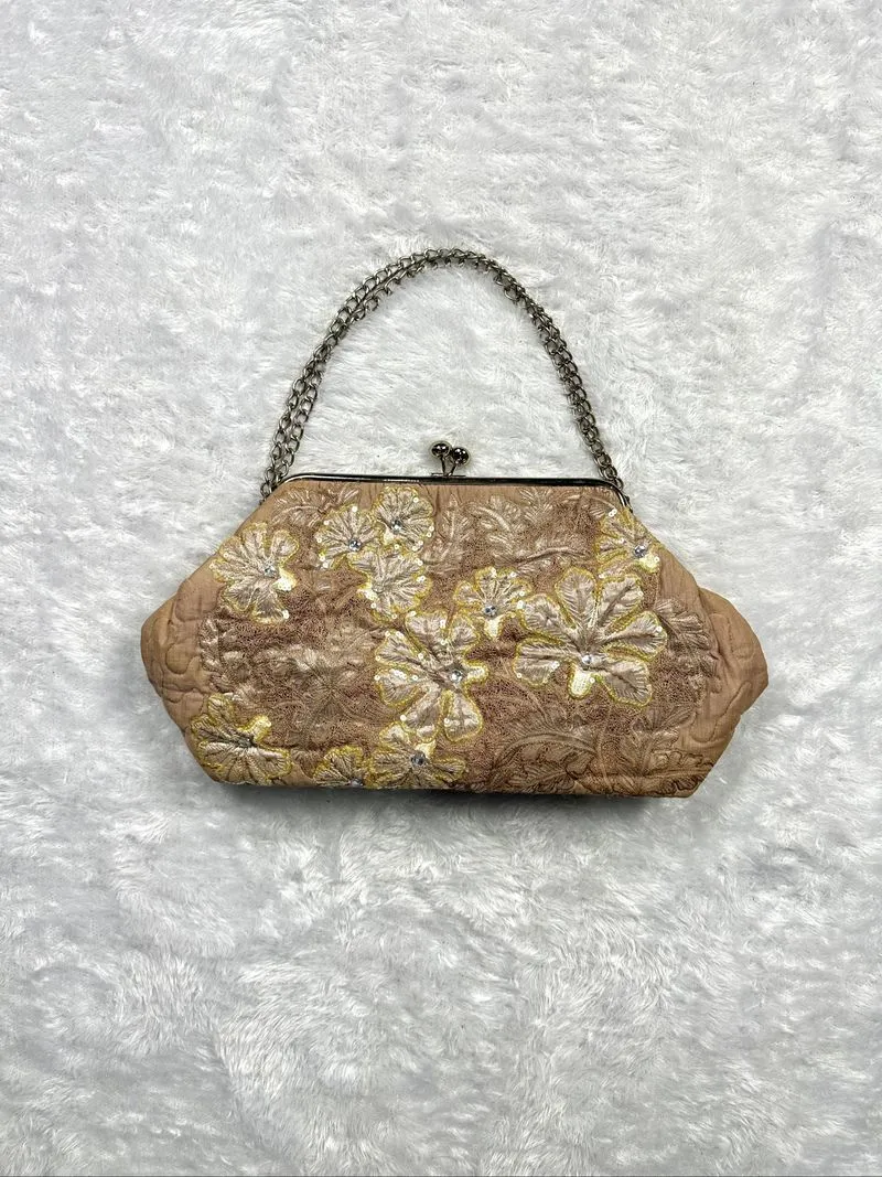 Cream beads behel bag photo 1