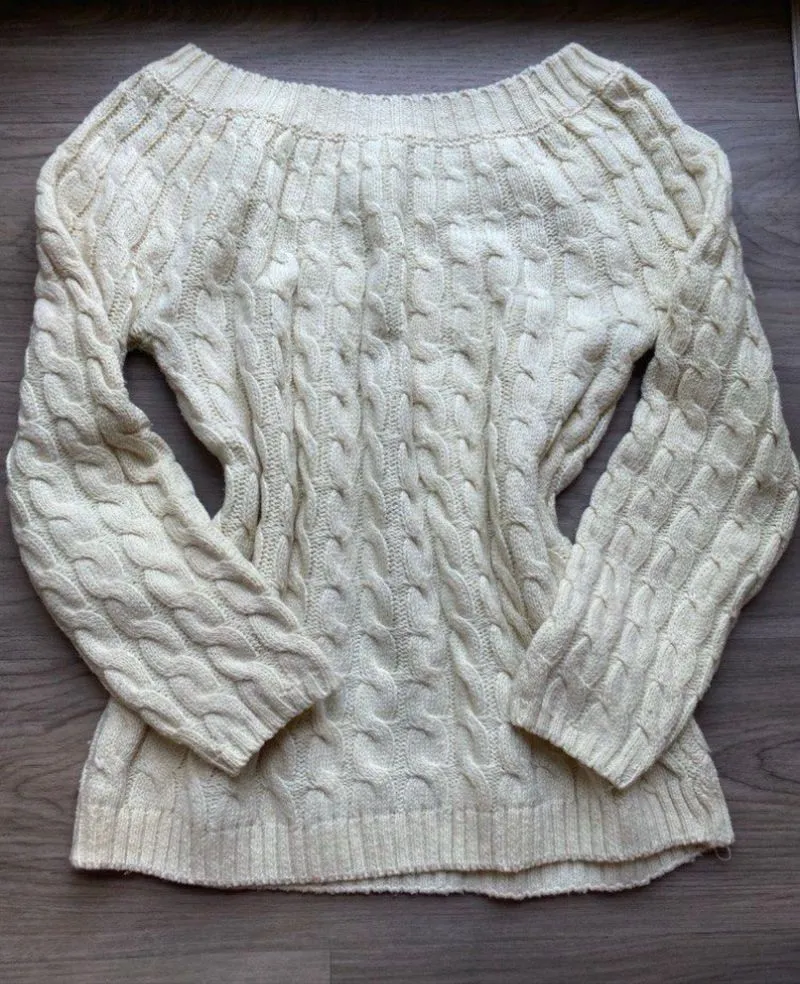 knitted sweater good condition photo 1