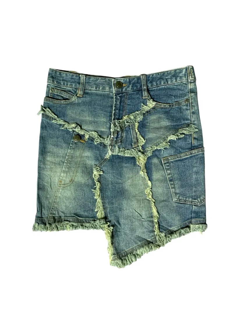Spread asymmetrical denim skirt  photo 1