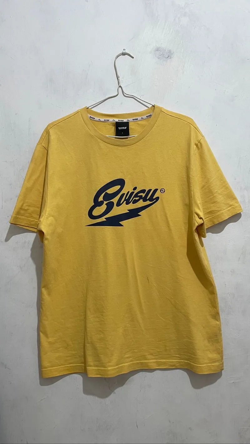 Kaos Evisu T Shirts Like New  photo 1
