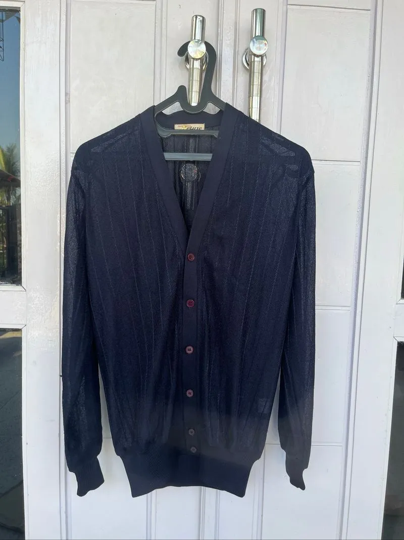Cardigan Rajut Tipis V-Neck Warna Navy Transparan photo 1