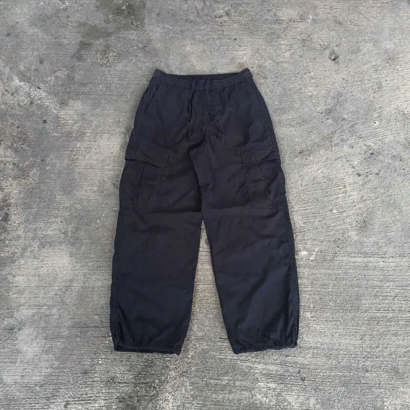 CELANA CARGO UNIQLO EASY WIDE HITAM photo 1