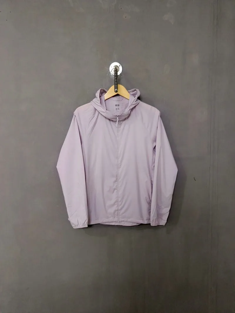Uniqlo Lightweight Running Gorpcore Jacket photo 1