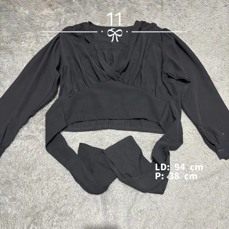 BLACK BLOUSE photo 1