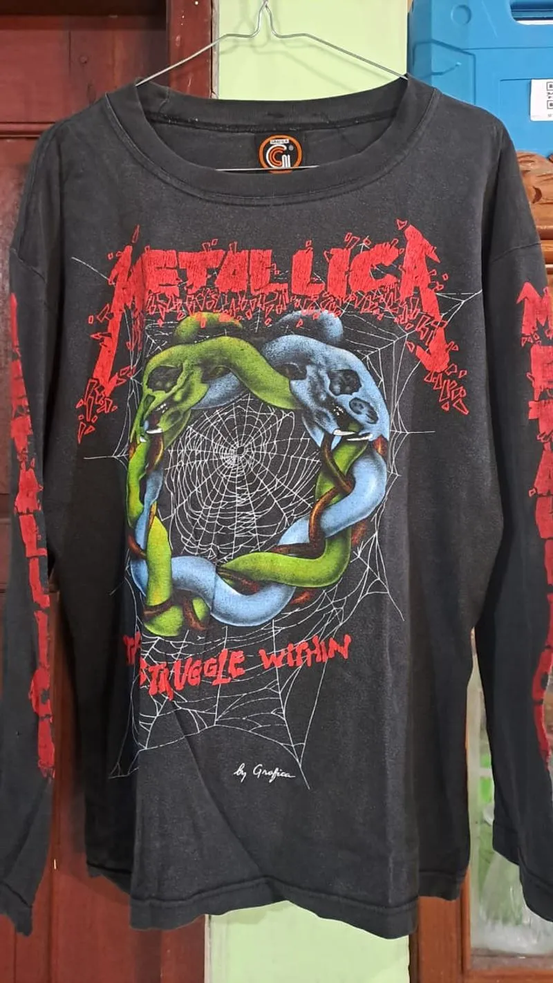 Kaos Metallica Lengan Panjang photo 1