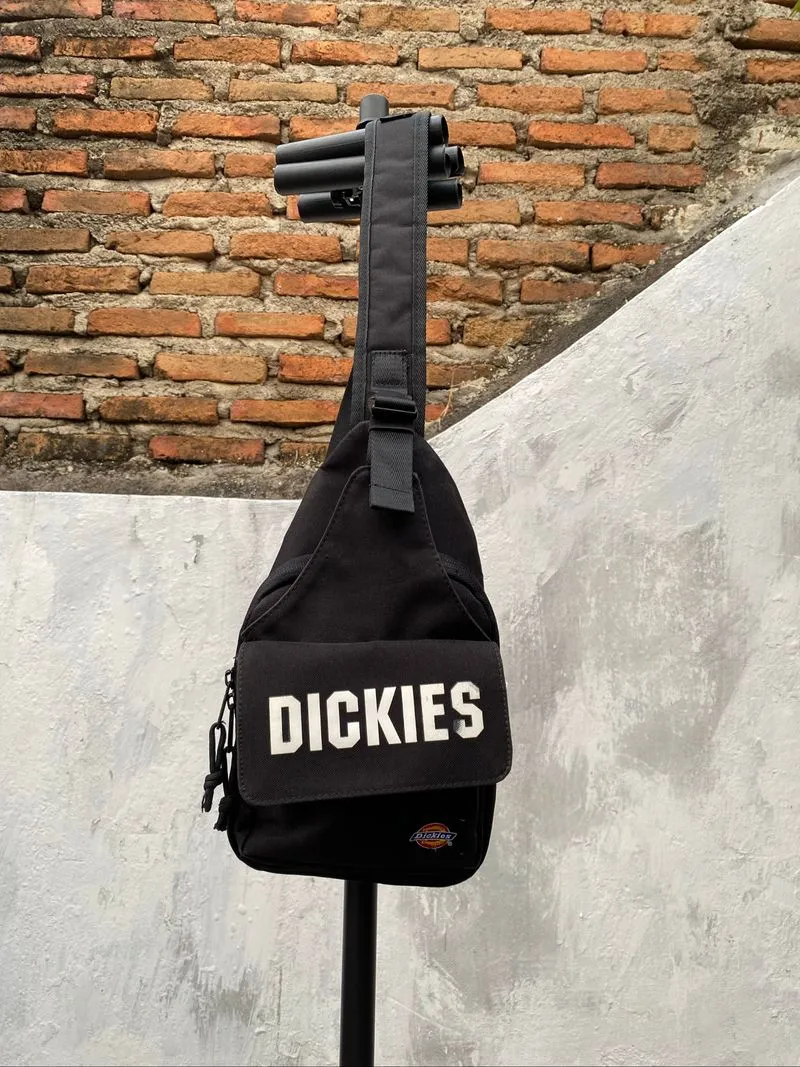 Cross body ‘ Dickies  photo 1