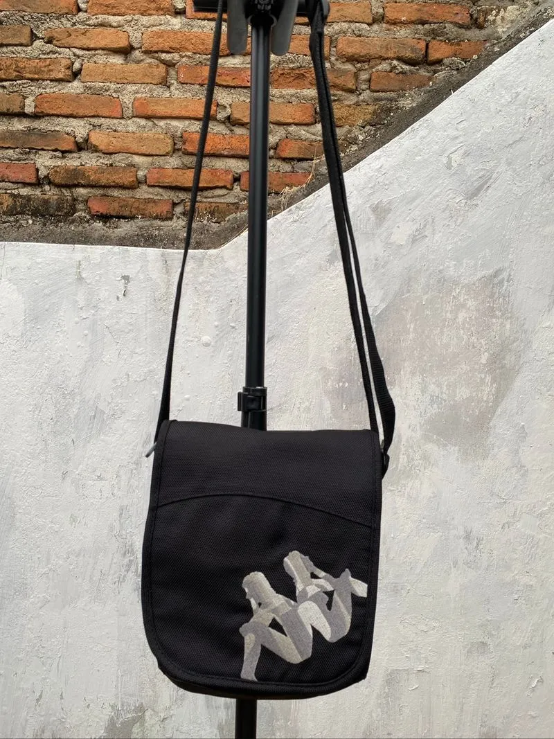 Kappa Slingbag photo 1