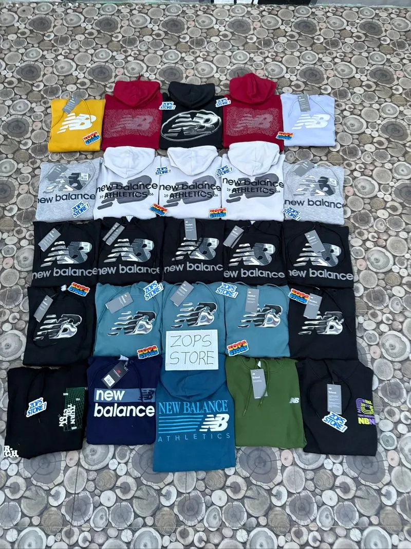 HOODIE NEW BALANCE BNWT/BARU ORIGINAL  photo 1
