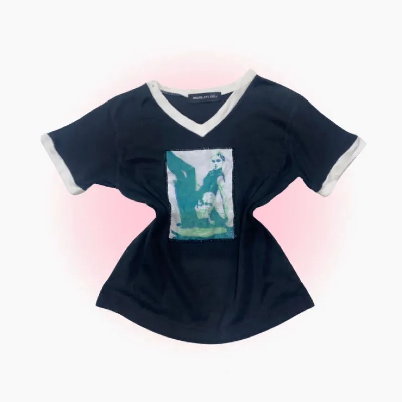 Y2K T-shirt Wanita white black photo 1