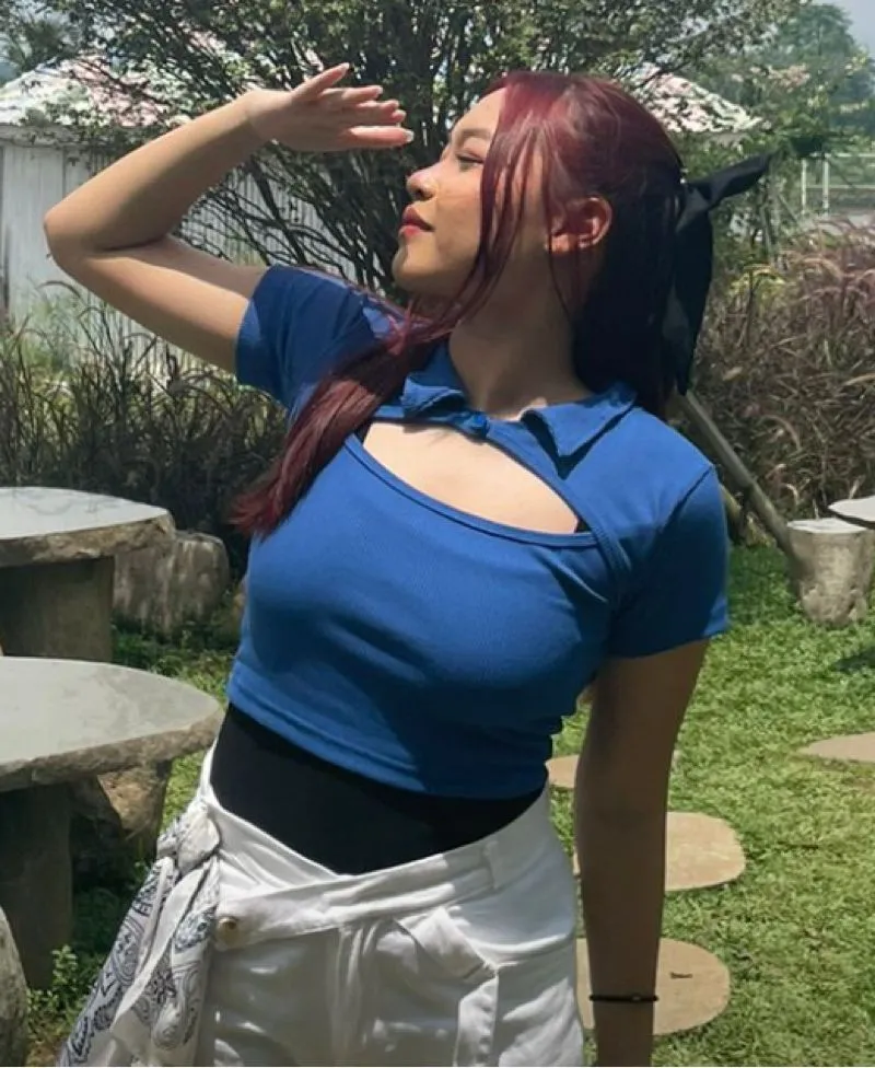 Minimalist Casual Crop top Wanita blue photo 1