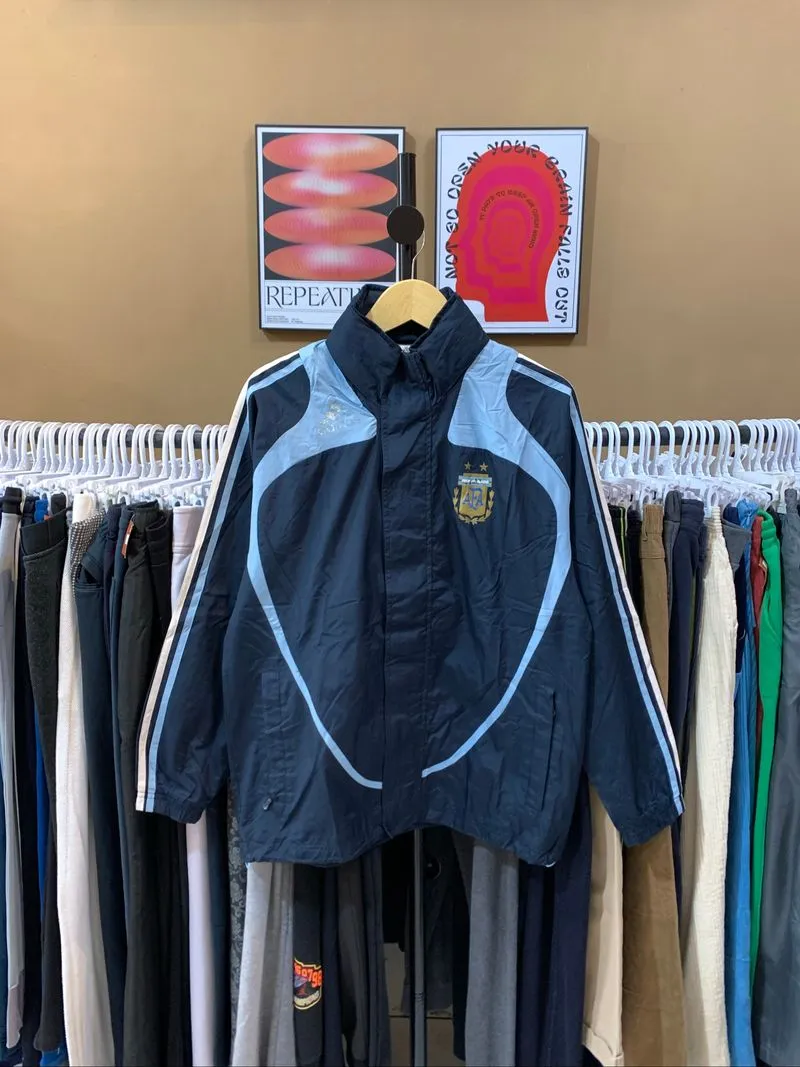 Jaket Outdoor Adidas photo 1