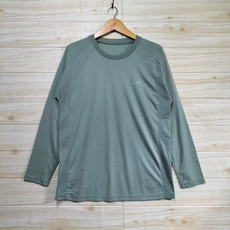 A68. Kaos Jersey ATHLETIC WORKS   photo 1
