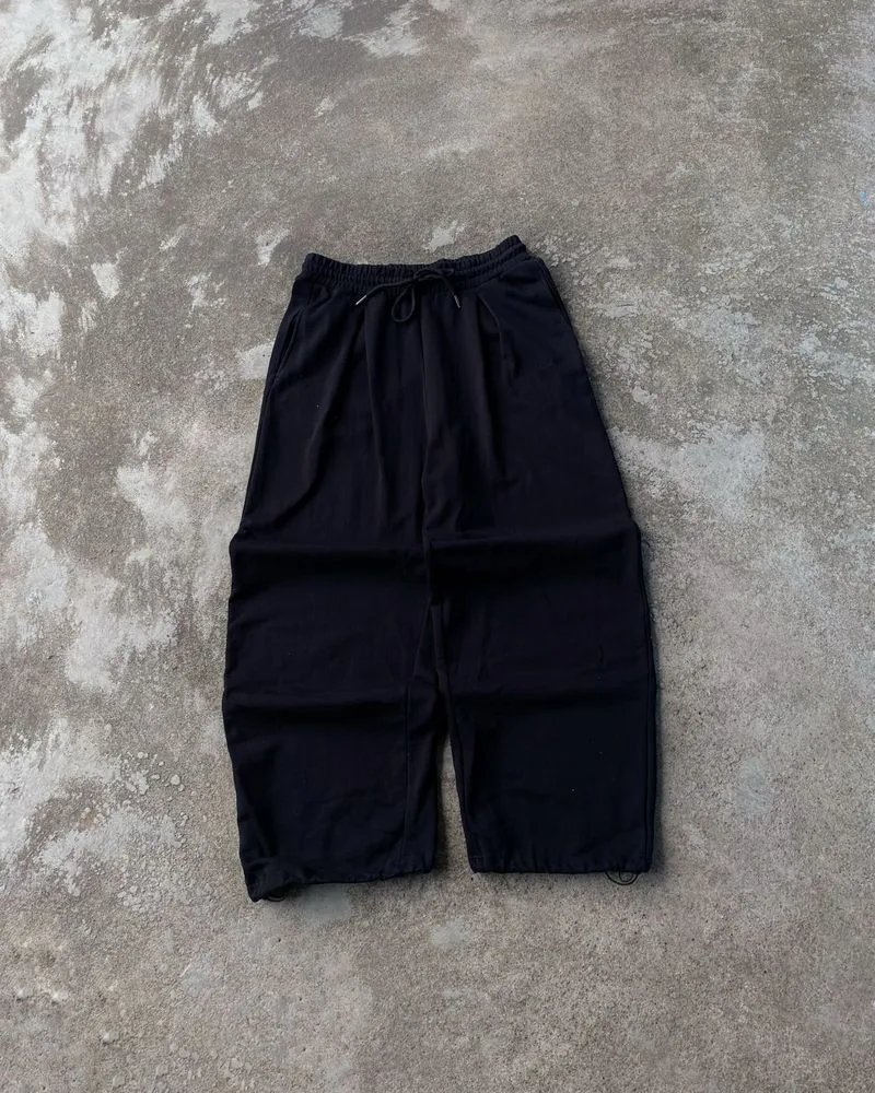 AVANDRESS BAGGY SWEATPANTS photo 1
