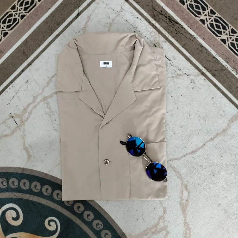 Kemeja open collar UNIQLO basic  photo 1