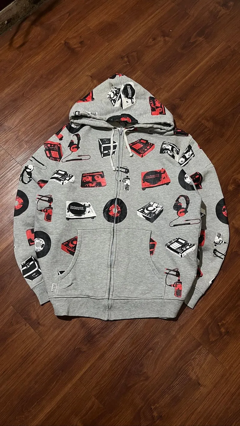 Y2K ZIP HOODIE photo 1