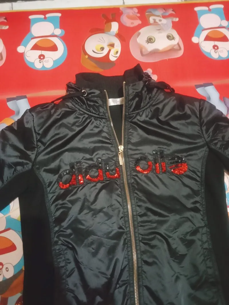 Jaket size M girl driver photo 1