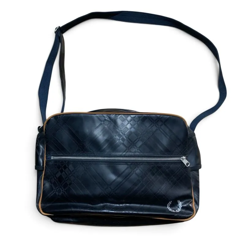 Freed Perry Classic Retro Woven Pattern Leather Sling Bag  photo 1