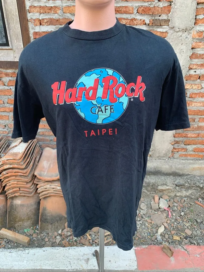Kaos Hard Rock Cafe Taipei  photo 1